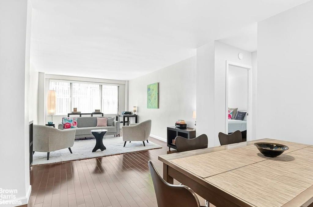 Real estate property located at 520 72ND #9T, New York, Lenox Hill, New York City, NY, US