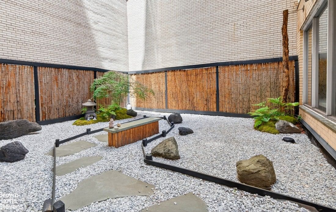 Real estate property located at 520 72ND #9T, New York, Lenox Hill, New York City, NY, US