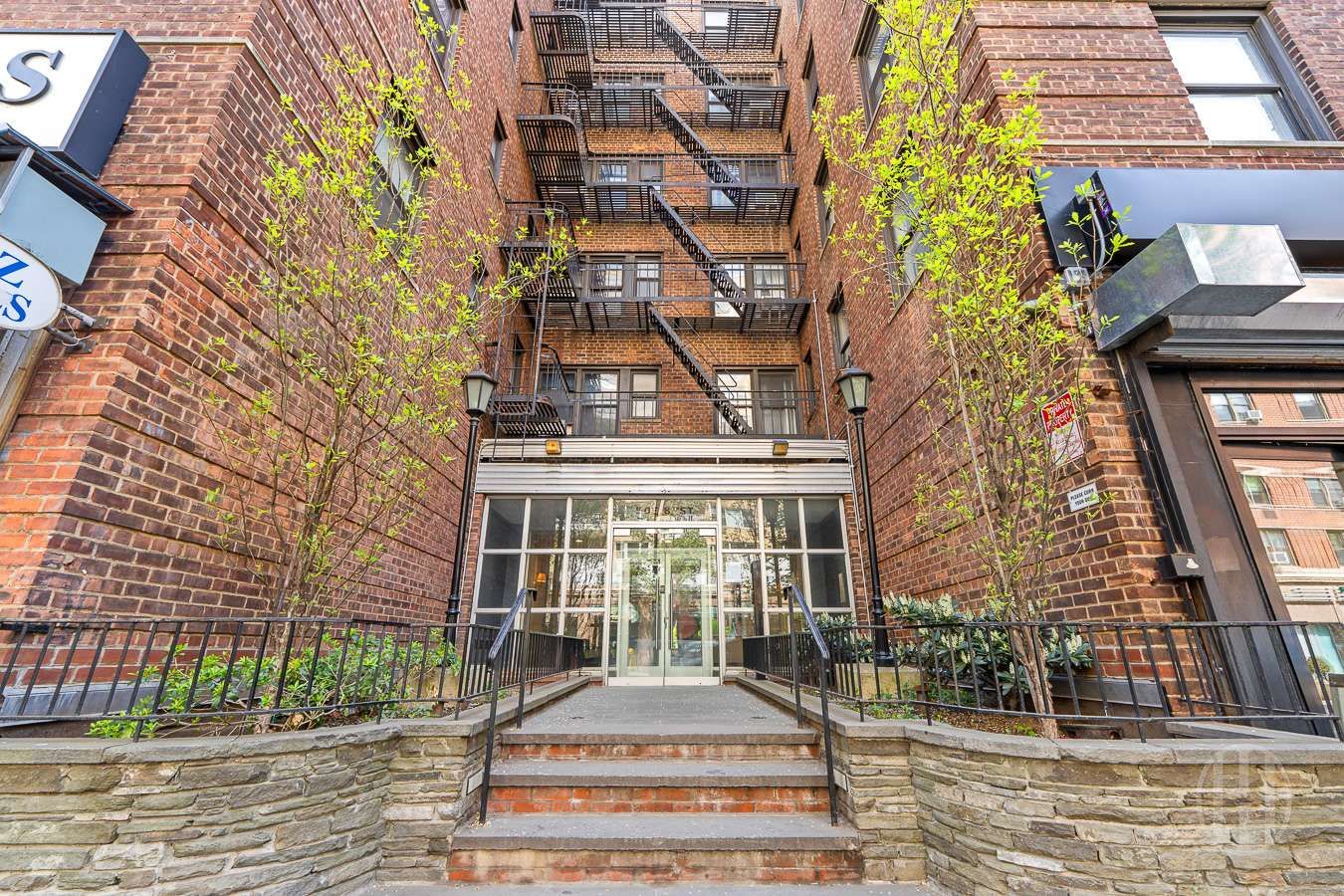 Real estate property located at 54 8th #3J, New York, Greenwich Village, New York City, NY, US