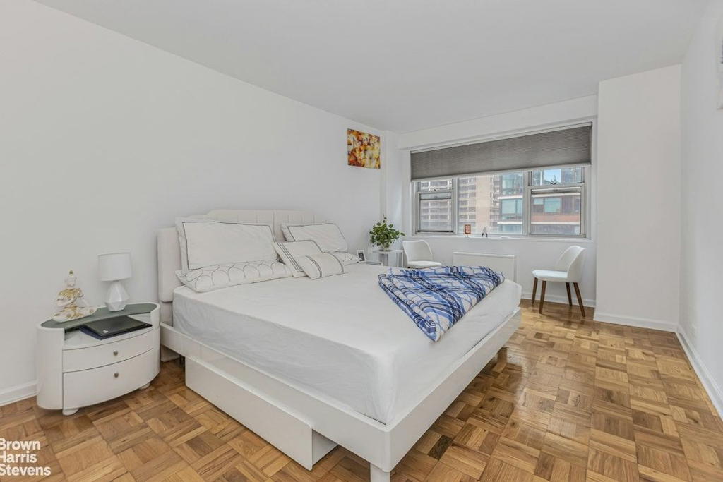 Real estate property located at 300 40TH #16K, New York, Murray Hill, New York City, NY, US