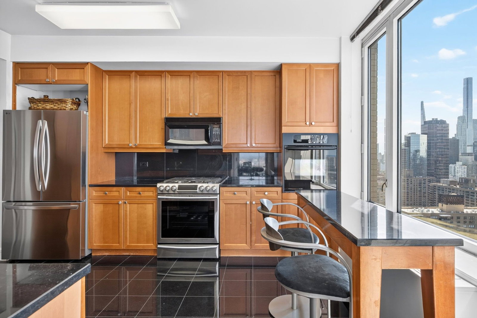 Real estate property located at 220 RIVERSIDE #39C, New York, Lincoln Square, New York City, NY, US