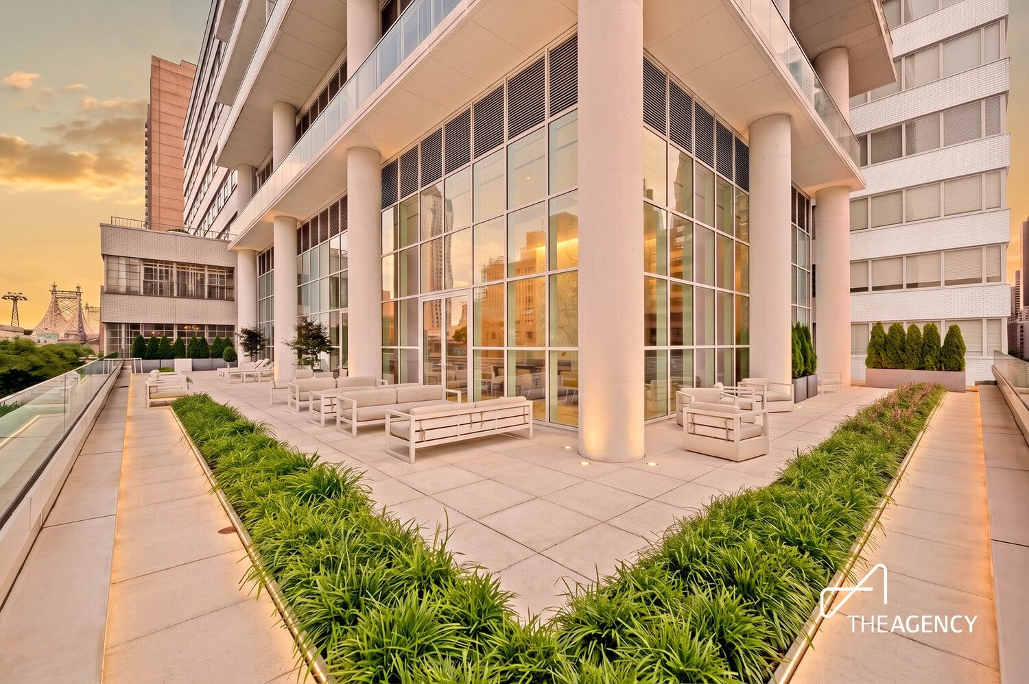 Real estate property located at 200 59TH #8A, New York, Sutton Place, New York City, NY, US