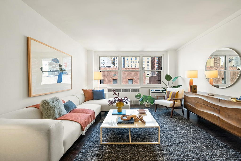 Real estate property located at 315 70TH #7D, New York, Lenox Hill, New York City, NY, US