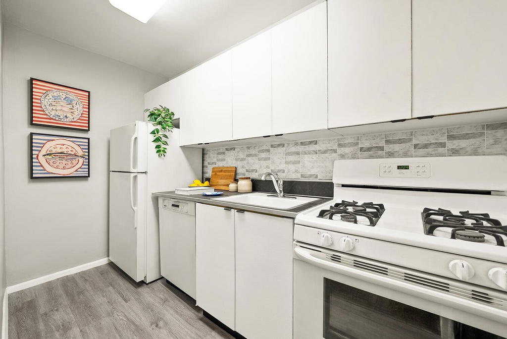 Real estate property located at 315 70TH #7D, New York, Lenox Hill, New York City, NY, US