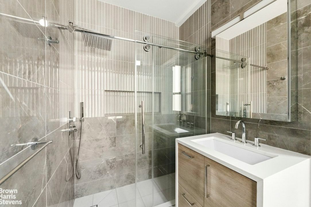 Real estate property located at 114 84TH #6B, New York, Upper East Side, New York City, NY, US
