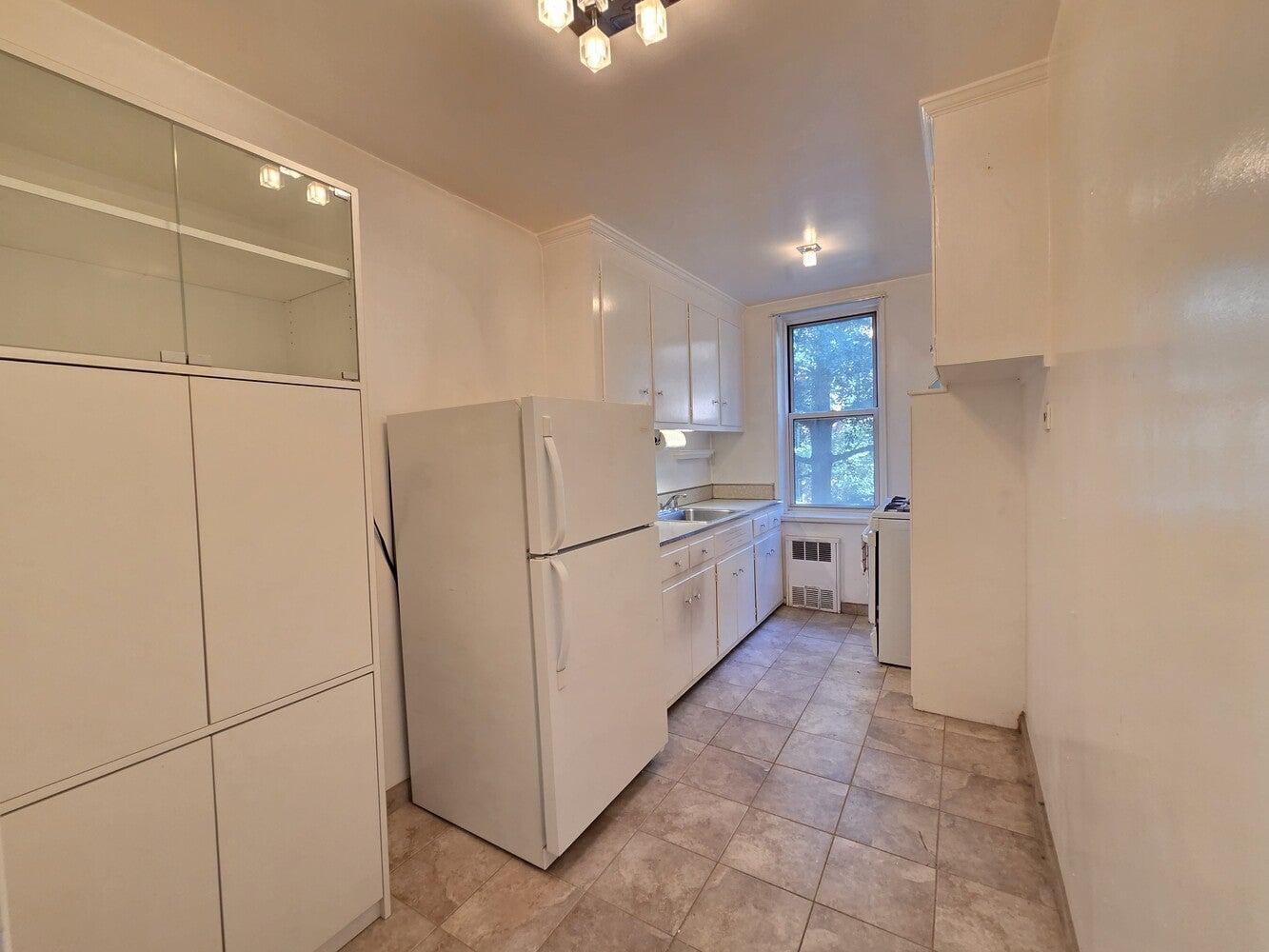 Real estate property located at 1425 THIERIOT #2N, Bronx, Parkchester, New York City, NY, US