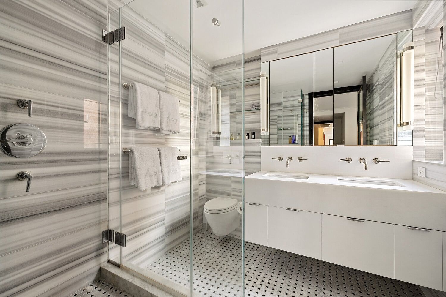 Real estate property located at 8 83RD #11F, New York, Upper East Side, New York City, NY, US