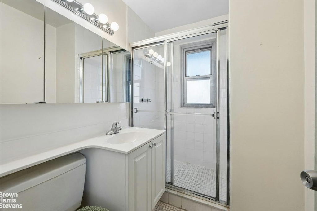 Real estate property located at 2500 JOHNSON #12N, Bronx, Spuyten Duyvil, New York City, NY, US