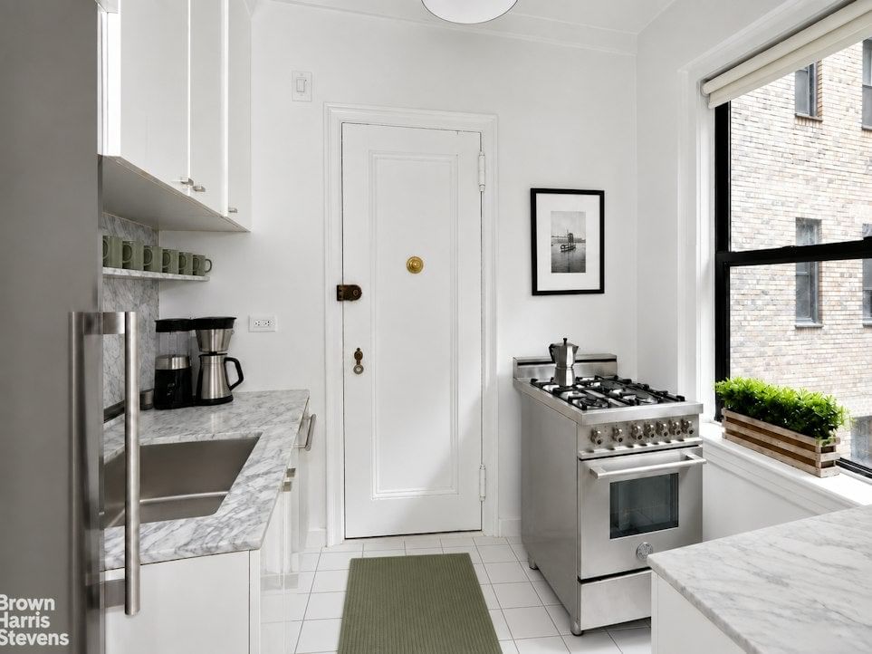 Real estate property located at 425 51ST #2D, New York, Beekman, New York City, NY, US