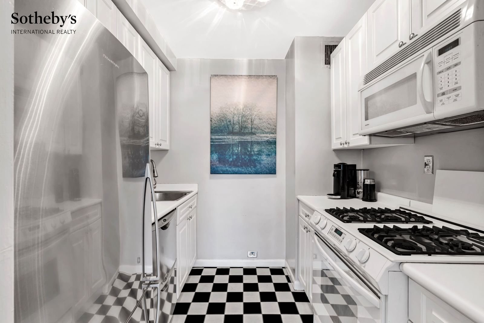 Real estate property located at 225 57th #11L, New York, Midtown East, New York City, NY, US