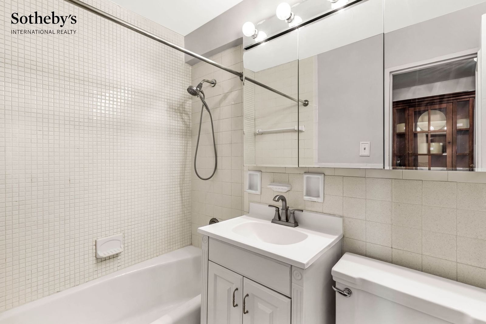 Real estate property located at 225 57th #11L, New York, Midtown East, New York City, NY, US