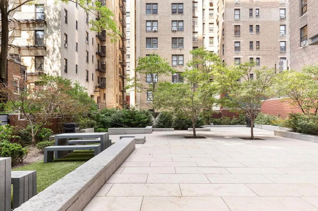 Real estate property located at 2628 BROADWAY #22A, New York, Upper West Side, New York City, NY, US
