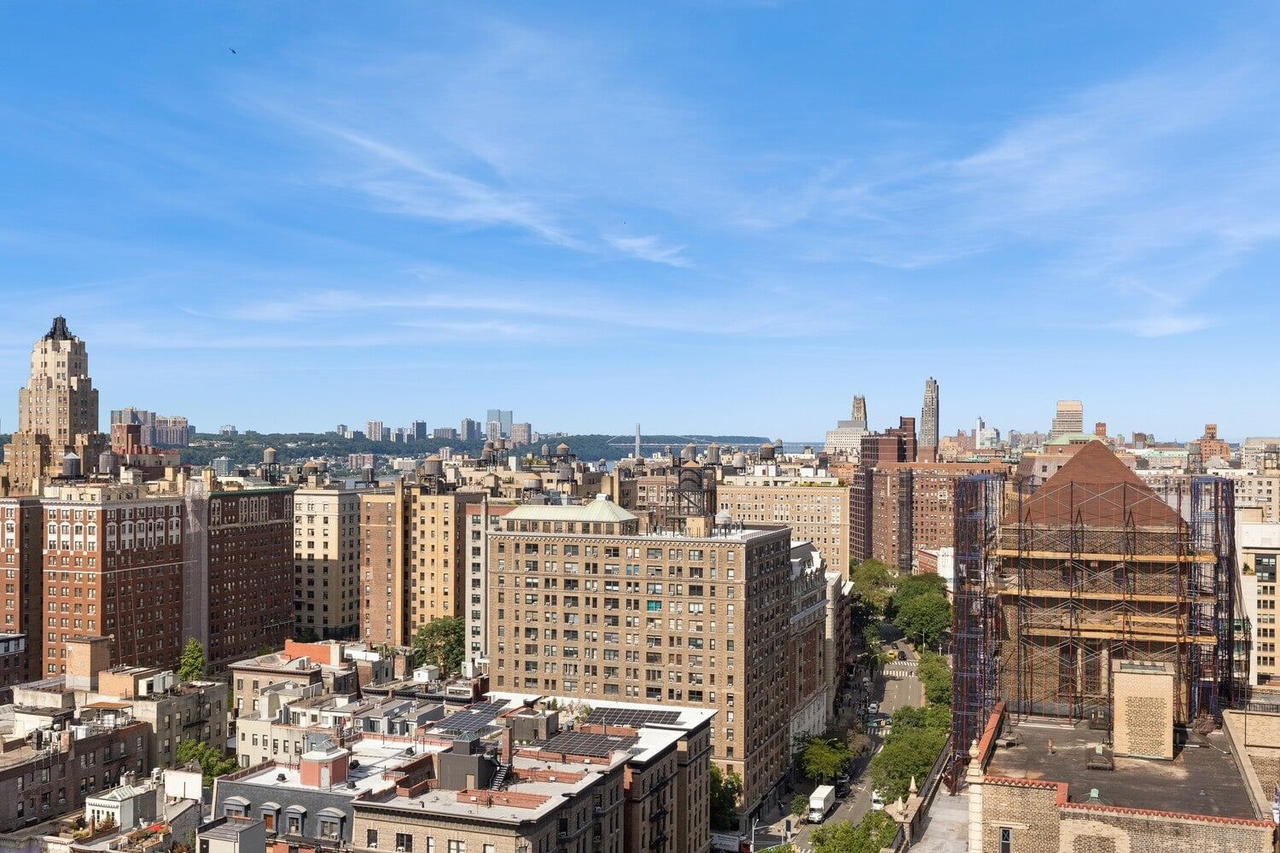 Real estate property located at 2628 BROADWAY #22A, New York, Upper West Side, New York City, NY, US