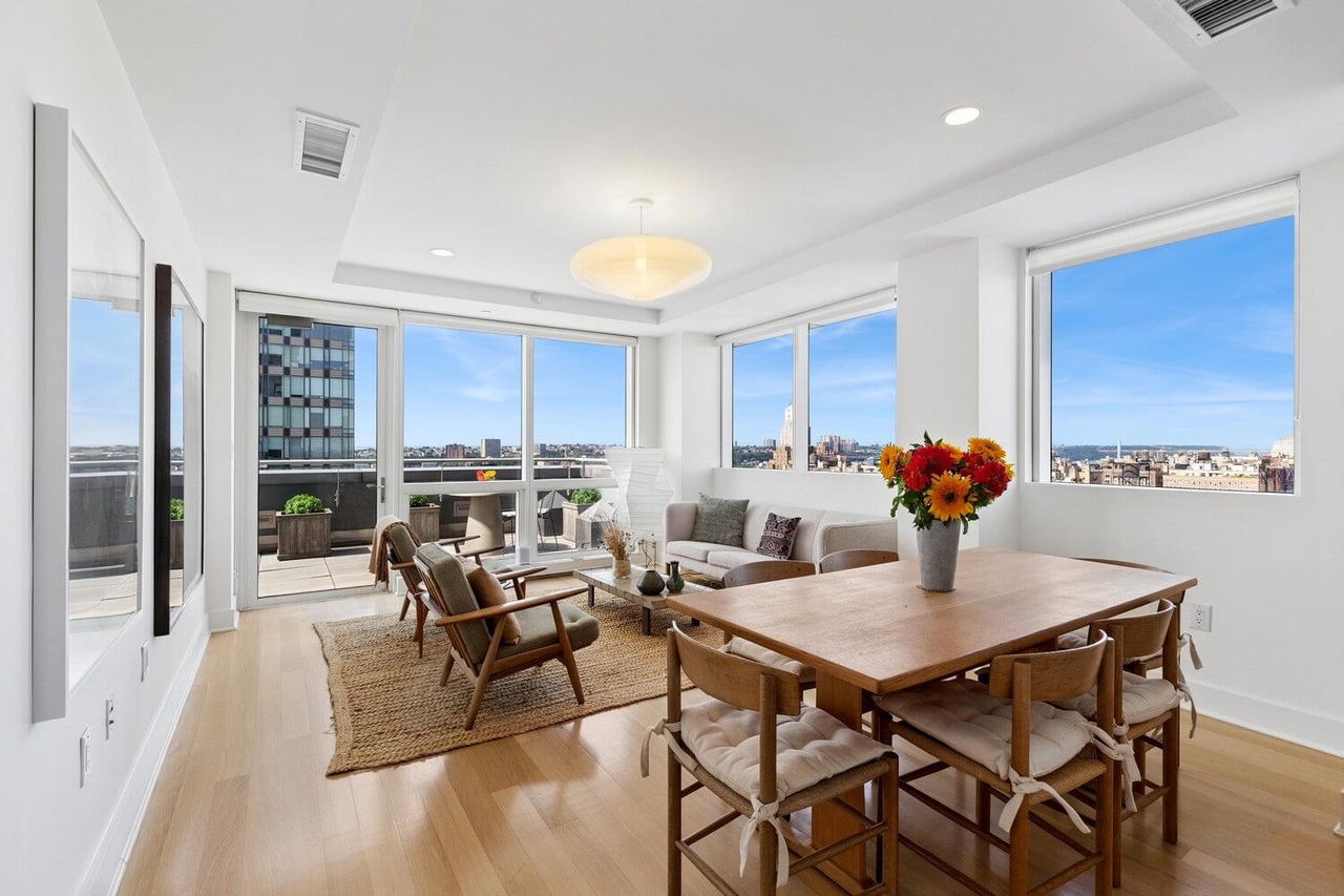Real estate property located at 2628 BROADWAY #22A, New York, Upper West Side, New York City, NY, US