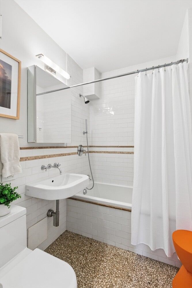 Real estate property located at 11 87TH PHCDE, New York, Carnegie Hill, New York City, NY, US