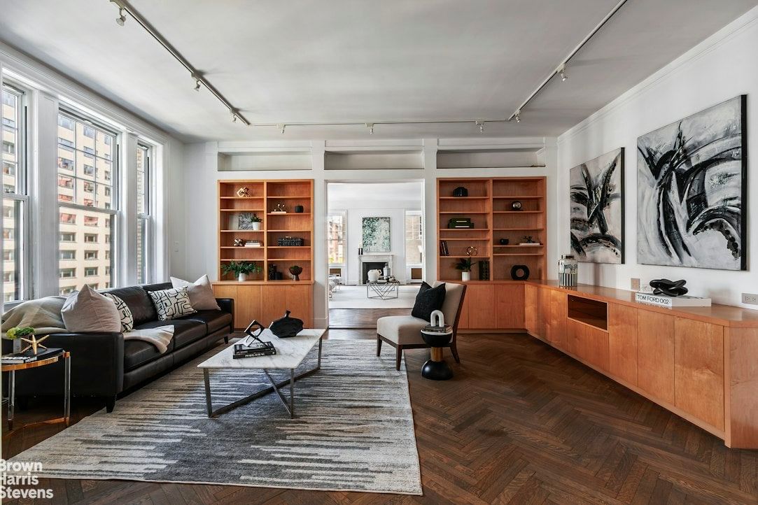 Real estate property located at 525 PARK #6A, New York, Lenox Hill, New York City, NY, US