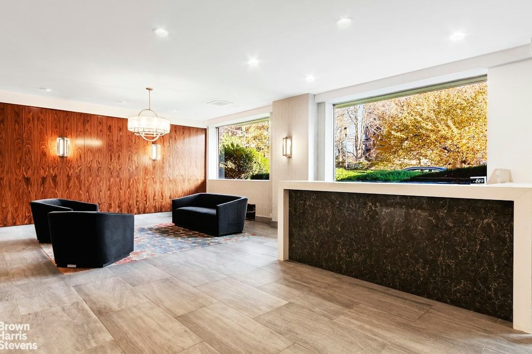 Real estate property located at 3935 BLACKSTONE #8B, Bronx, Central Riverdale, New York City, NY, US