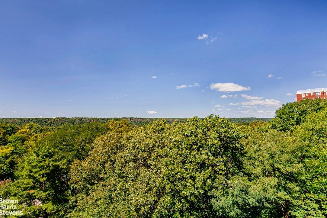 Real estate property located at 3935 BLACKSTONE #8B, Bronx, Central Riverdale, New York City, NY, US