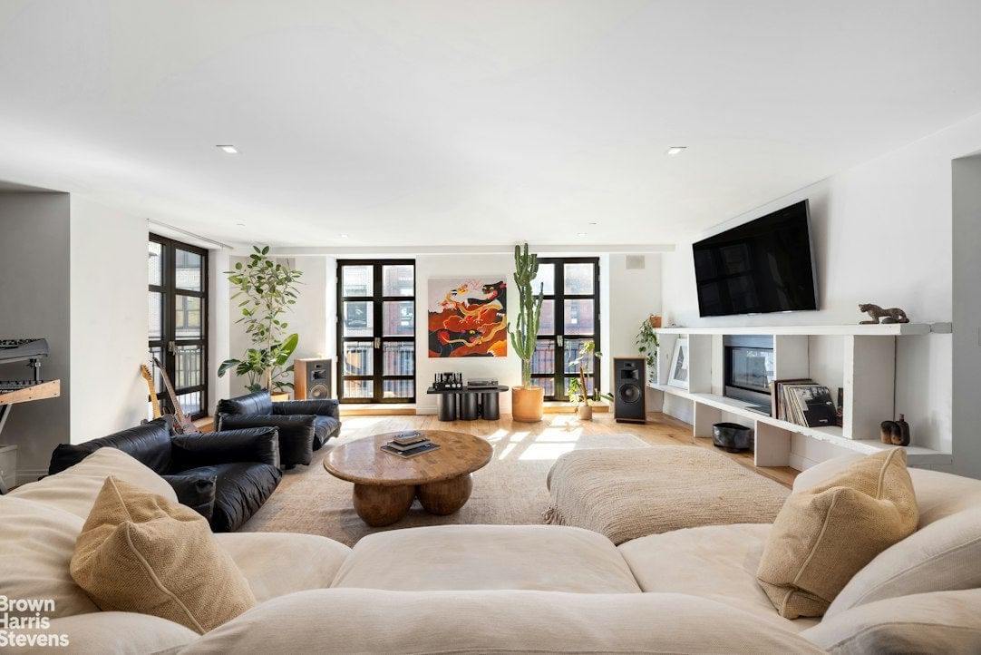 Real estate property located at 374 BROOME #4NORTH, New York, Nolita, New York City, NY, US