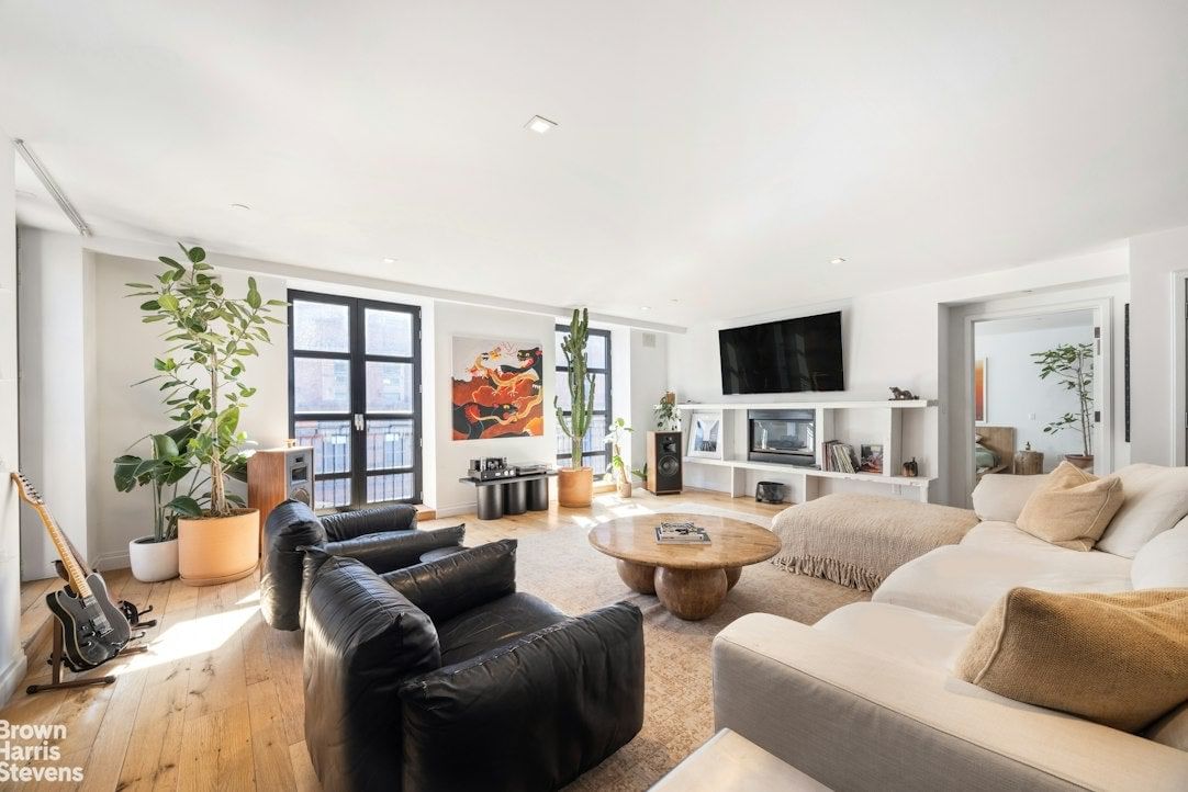 Real estate property located at 374 BROOME #4NORTH, New York, Nolita, New York City, NY, US