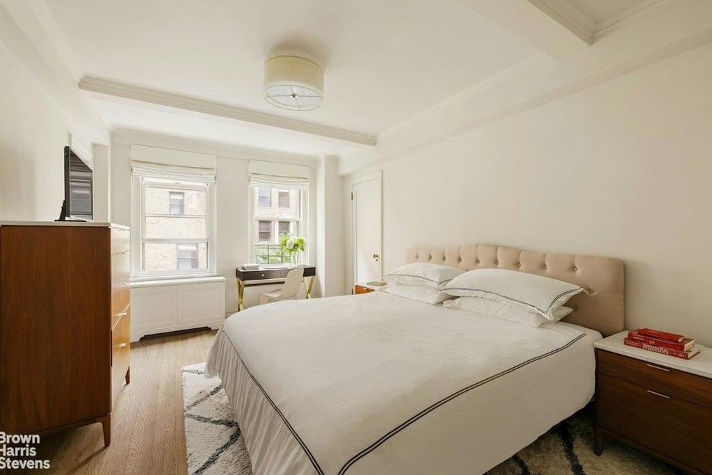 Real estate property located at 215 73RD #5A, New York, Lenox Hill, New York City, NY, US