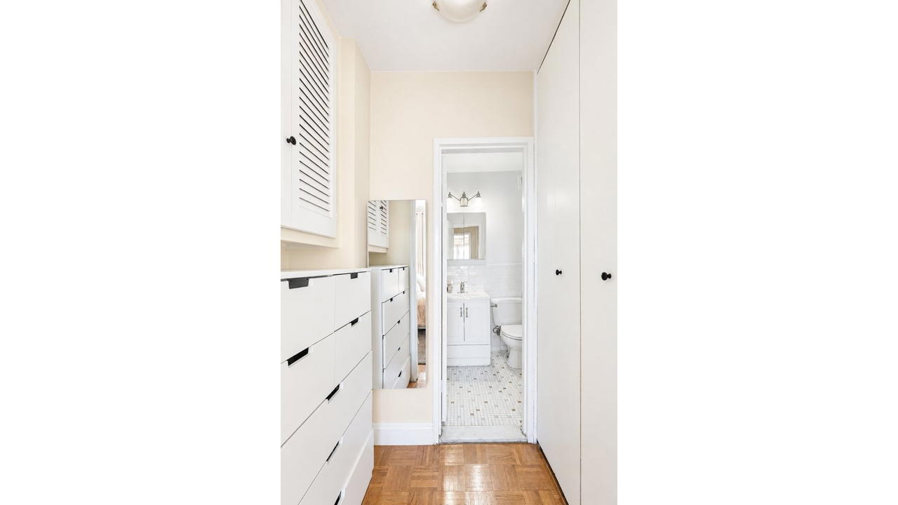 Real estate property located at 444 75TH #17E, New York, Lenox Hill, New York City, NY, US