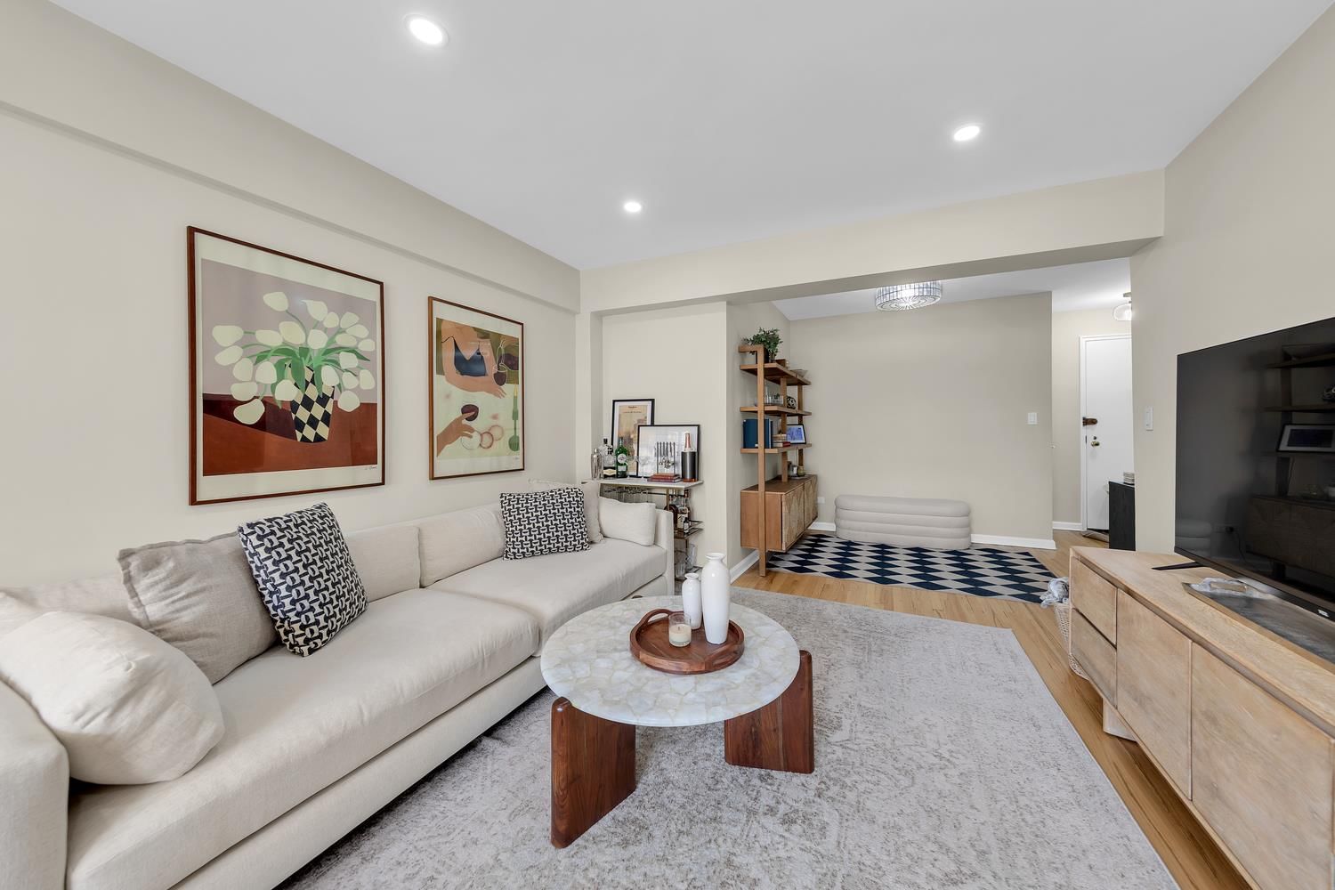 Real estate property located at 302 88th #7-F, New York, Upper East Side, New York City, NY, US