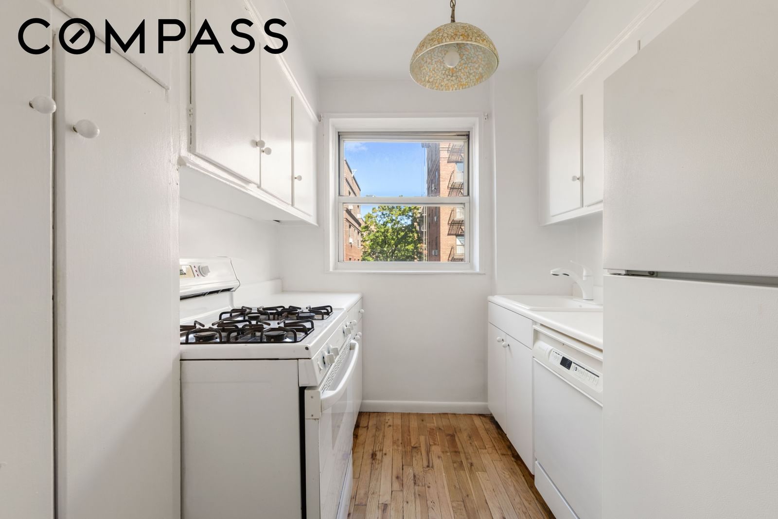 Real estate property located at 68-61 Yellowstone #518, Queens, Forest Hills, New York City, NY, US