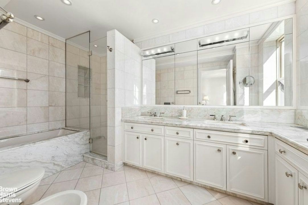 Real estate property located at 50 77TH #10B, New York, Lenox Hill, New York City, NY, US