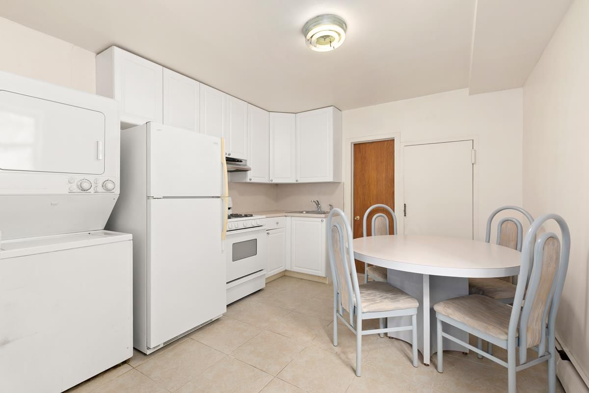 Real estate property located at 1578 Edison, Bronx, Pelham Bay, New York City, NY, US