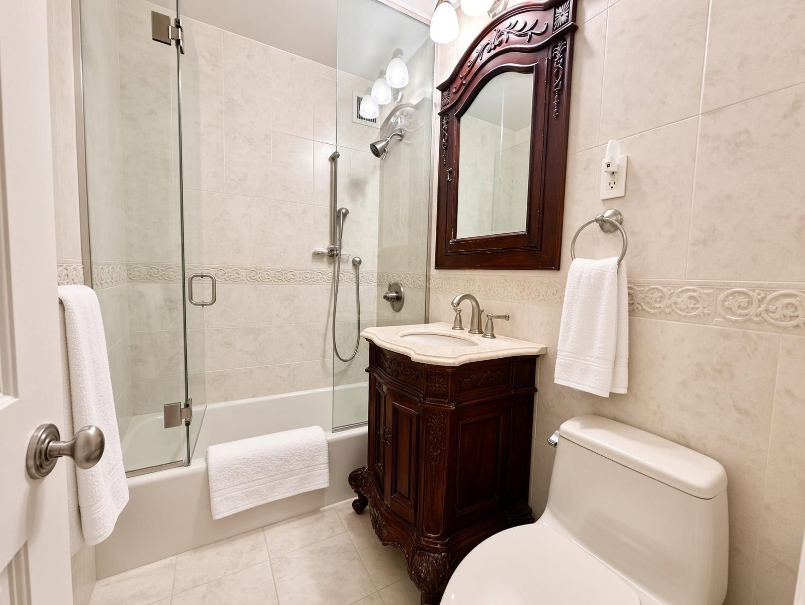 Real estate property located at 245 87th #8-FG, New York, Upper East Side, New York City, NY, US