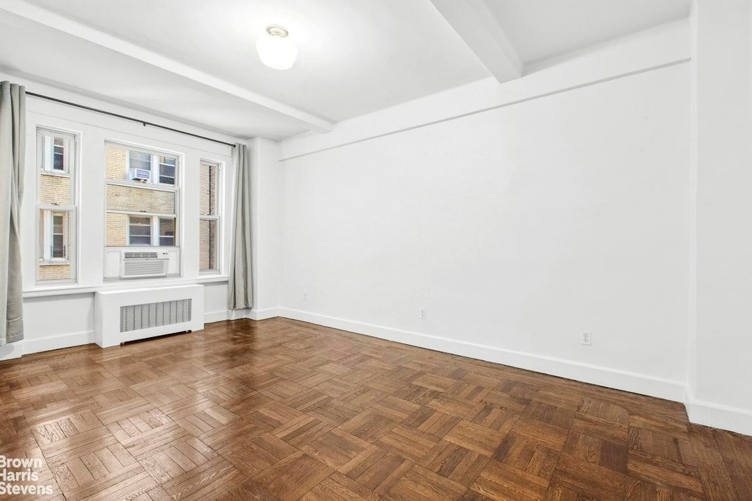 Real estate property located at 24 5TH #818, New York, Greenwich Village, New York City, NY, US