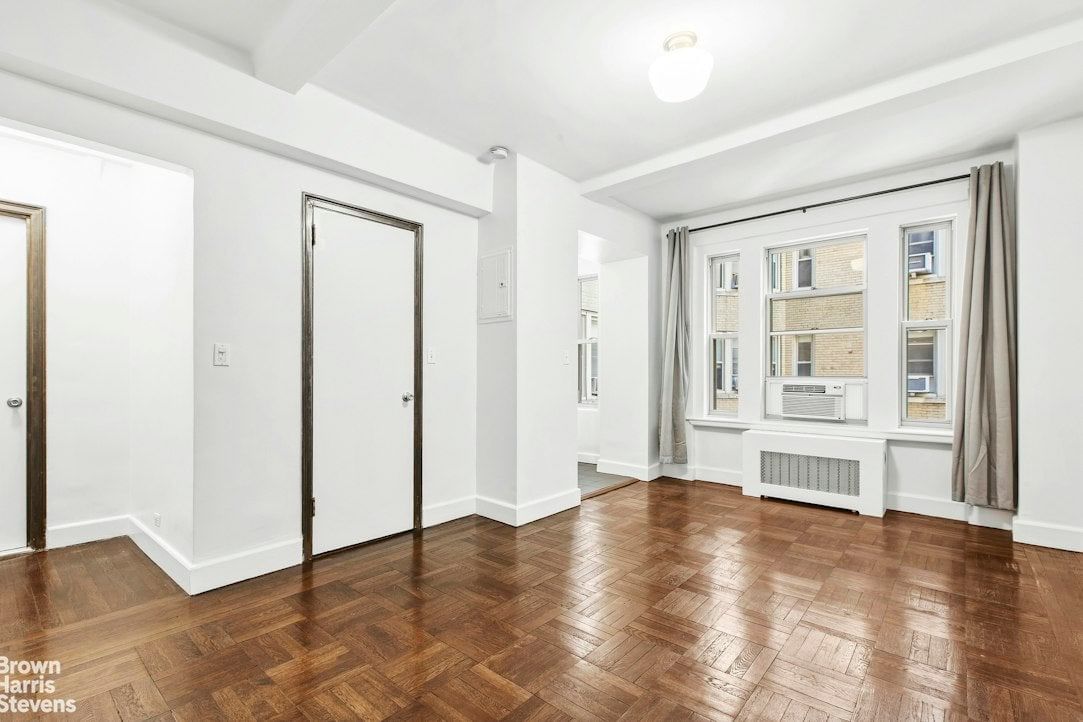 Real estate property located at 24 5TH #818, New York, Greenwich Village, New York City, NY, US