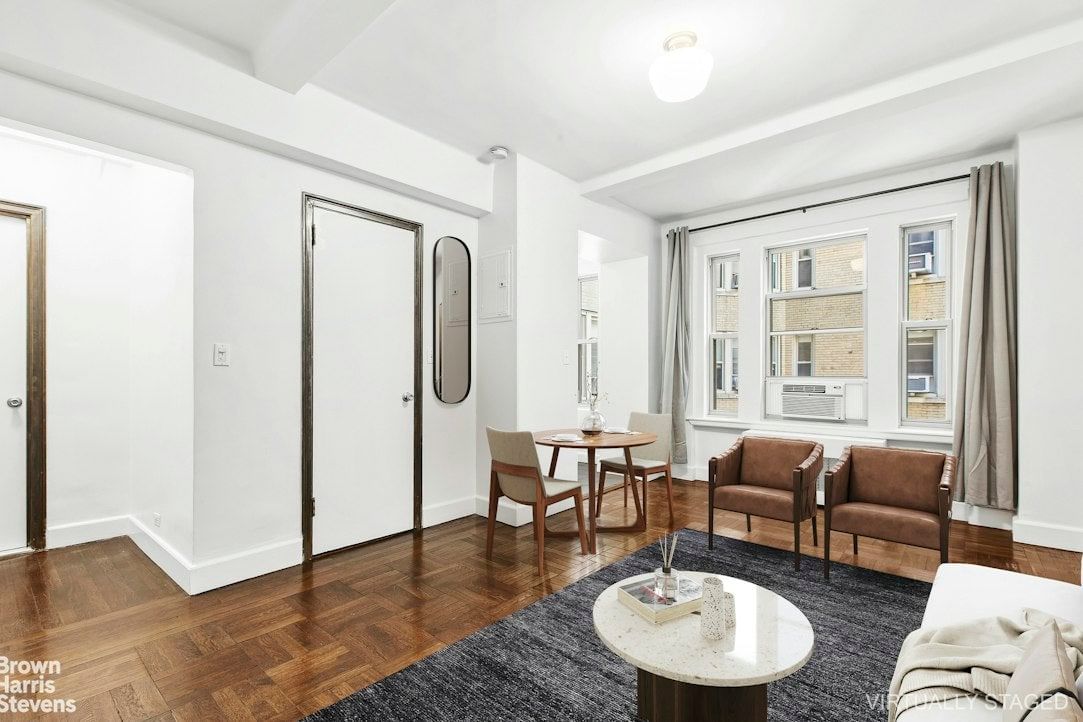 Real estate property located at 24 5TH #818, New York, Greenwich Village, New York City, NY, US