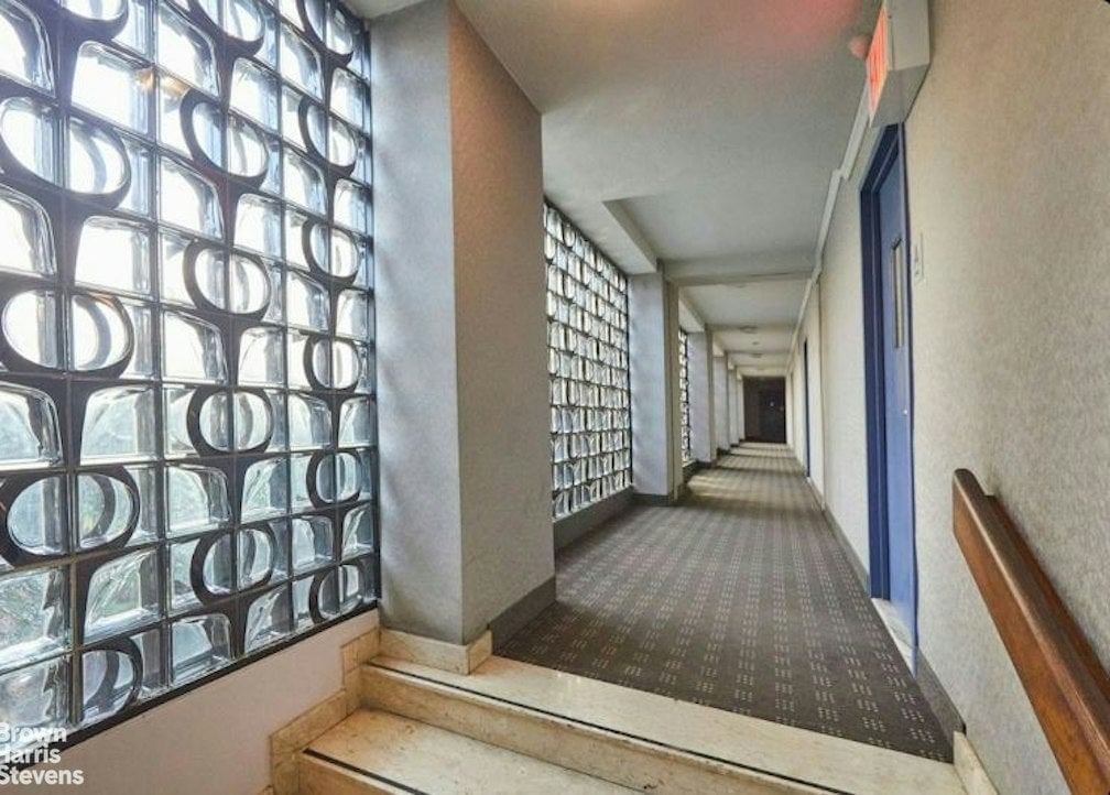 Real estate property located at 2400 JOHNSON #12F, Bronx, Spuyten Duyvil, New York City, NY, US