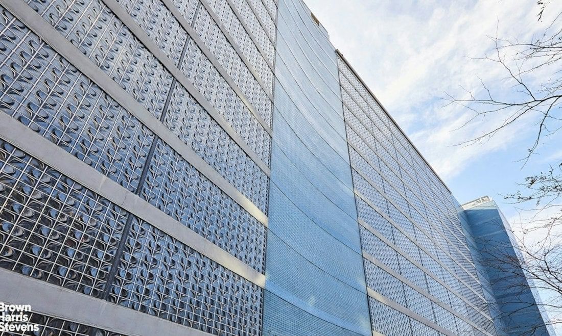 Real estate property located at 2400 JOHNSON #12F, Bronx, Spuyten Duyvil, New York City, NY, US
