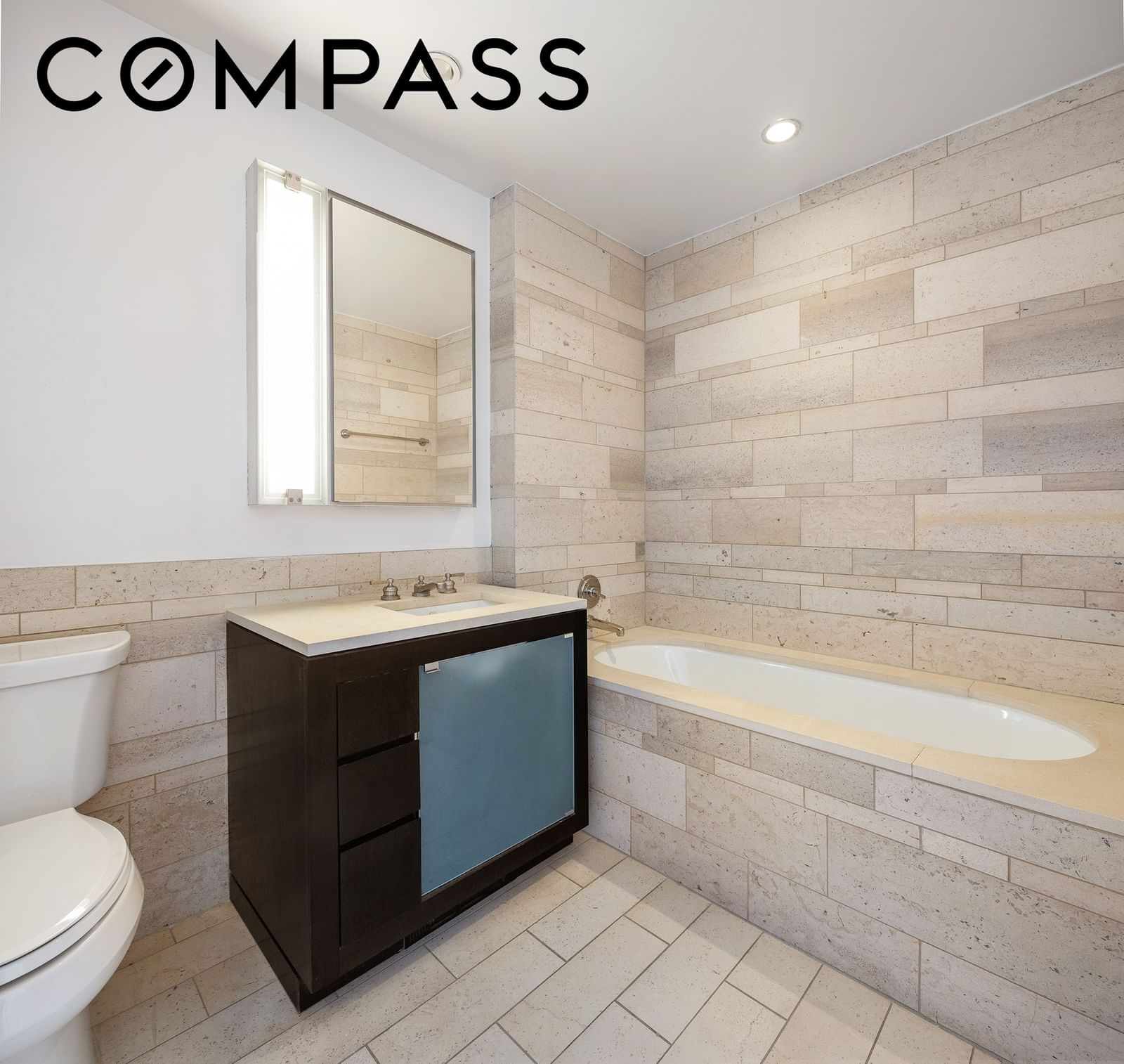 Real estate property located at 450 83rd #8B, New York, Upper East Side, New York City, NY, US
