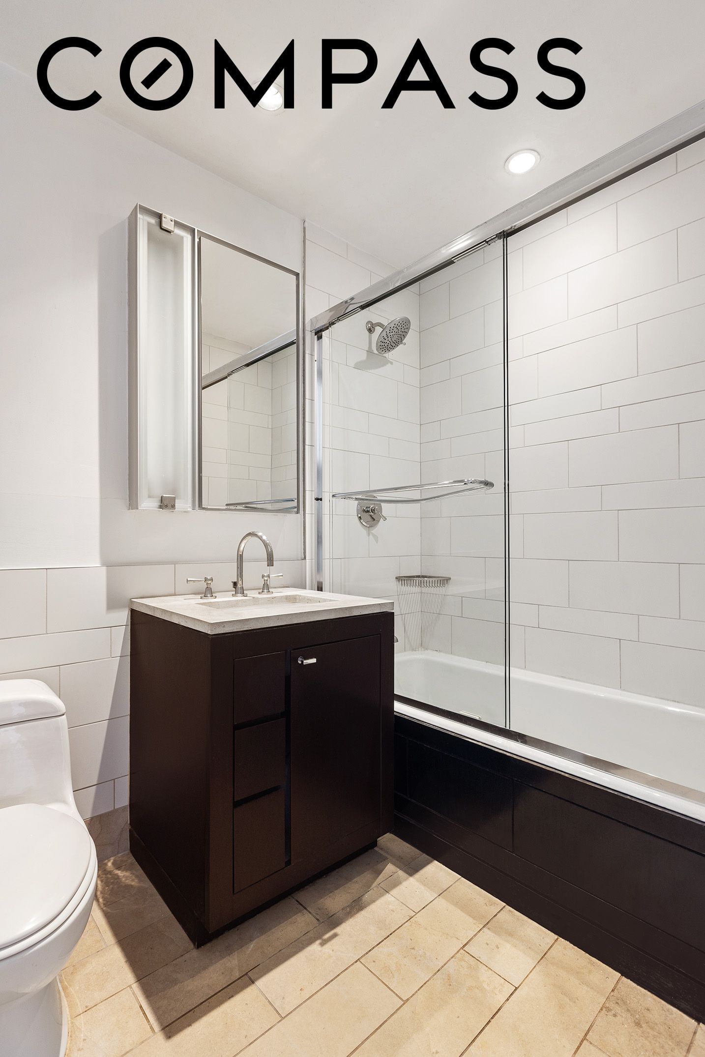 Real estate property located at 450 83rd #8B, New York, Upper East Side, New York City, NY, US