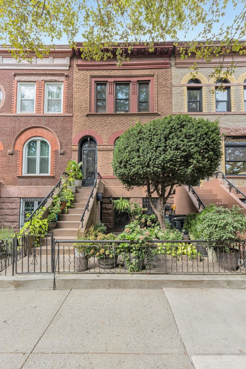 Real estate property located at 807 Lincoln, Kings, Crown Heights, New York City, NY, US