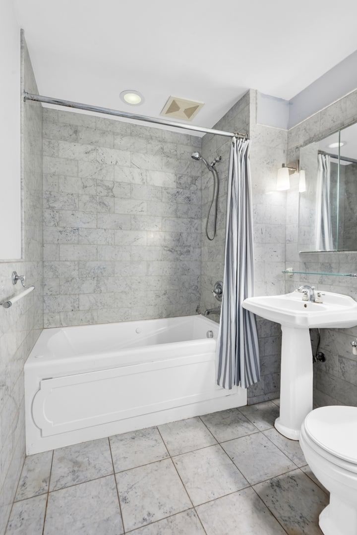 Real estate property located at 467 22ND E, New York, Chelsea, New York City, NY, US