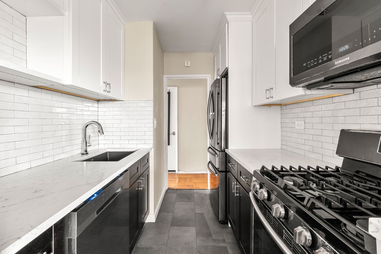 Real estate property located at 102-10 66TH #8D, Queens, Forest Hills, New York City, NY, US
