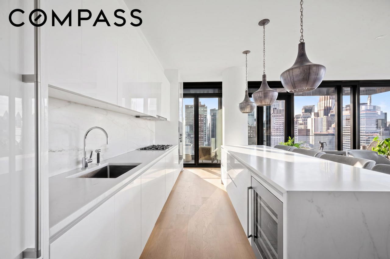 Real estate property located at 695 1st #38H, New York, Murray Hill, New York City, NY, US