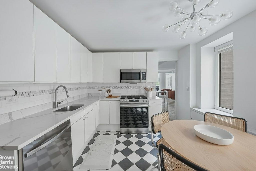 Real estate property located at 106 CENTRAL #11A/11B, New York, Central Park South, New York City, NY, US