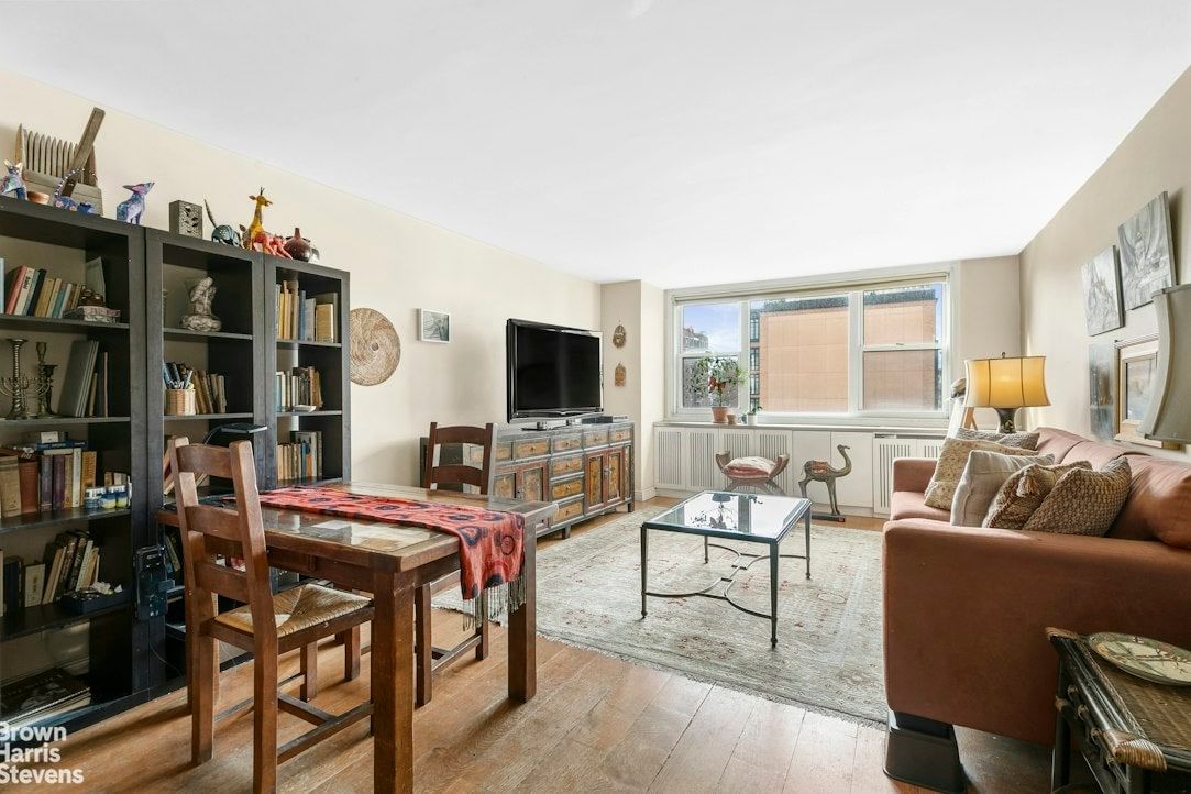 Real estate property located at 77 7TH #10K, New York, Chelsea, New York City, NY, US