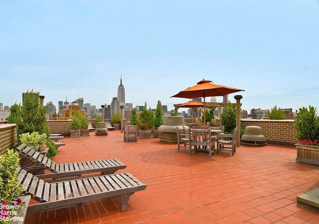Real estate property located at 77 7TH #10K, New York, Chelsea, New York City, NY, US