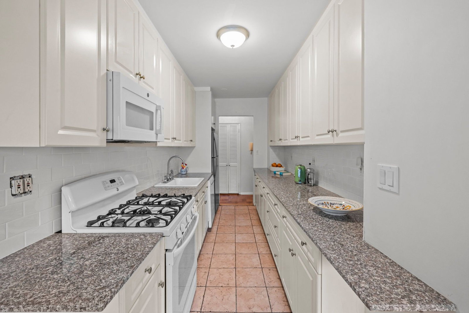 Real estate property located at 750 KAPPOCK #405, Bronx, Spuyten Duyvil, New York City, NY, US