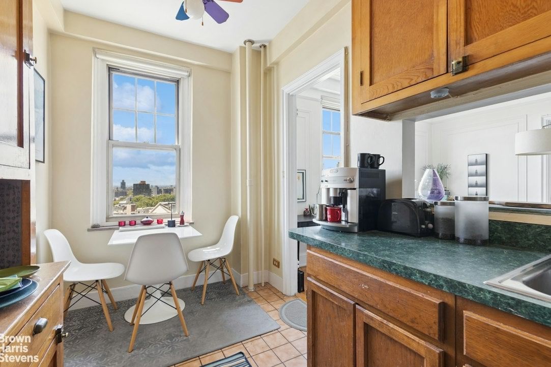 Real estate property located at 209 LINCOLN #8F, Kings, Park Slope, New York City, NY, US