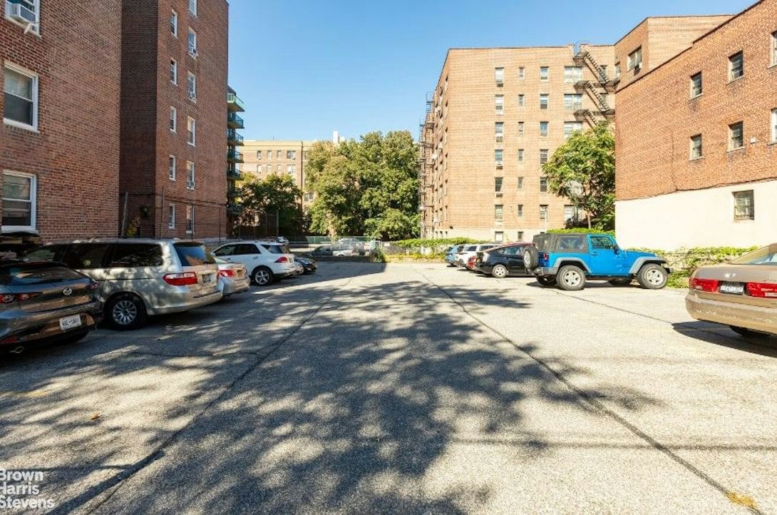 Real estate property located at 3215 ARLINGTON #2A, Bronx, Central Riverdale, New York City, NY, US