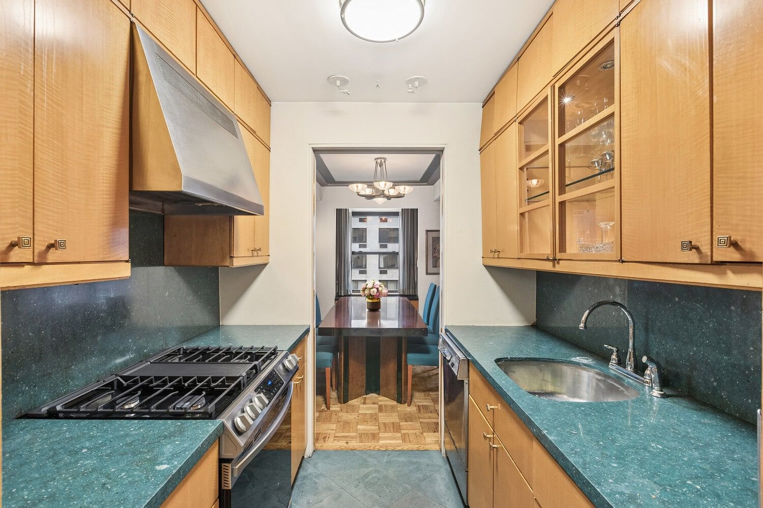 Real estate property located at 301 48TH #8F, New York, Turtle Bay, New York City, NY, US