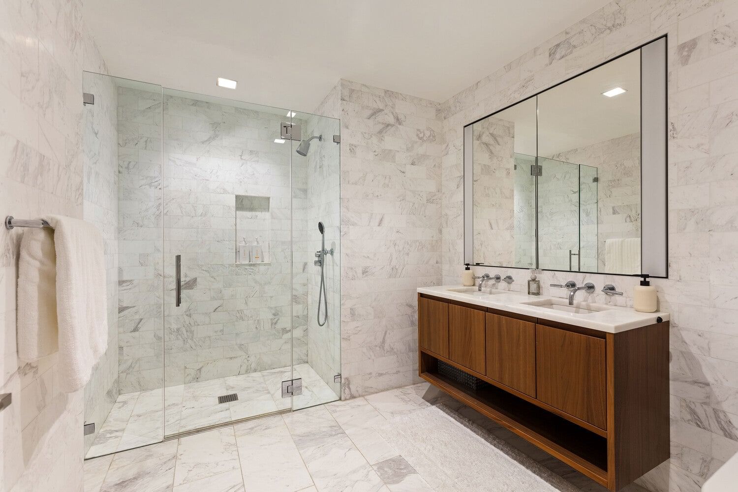 Real estate property located at 242 BROOME #11A, New York, Lower East Side, New York City, NY, US